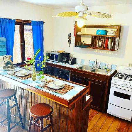Seabreeze Inn 웨스트 엔드 외부 사진