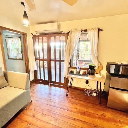 Seabreeze Inn 웨스트 엔드 외부 사진