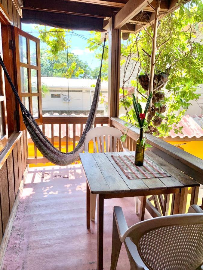 Seabreeze Inn 웨스트 엔드 외부 사진